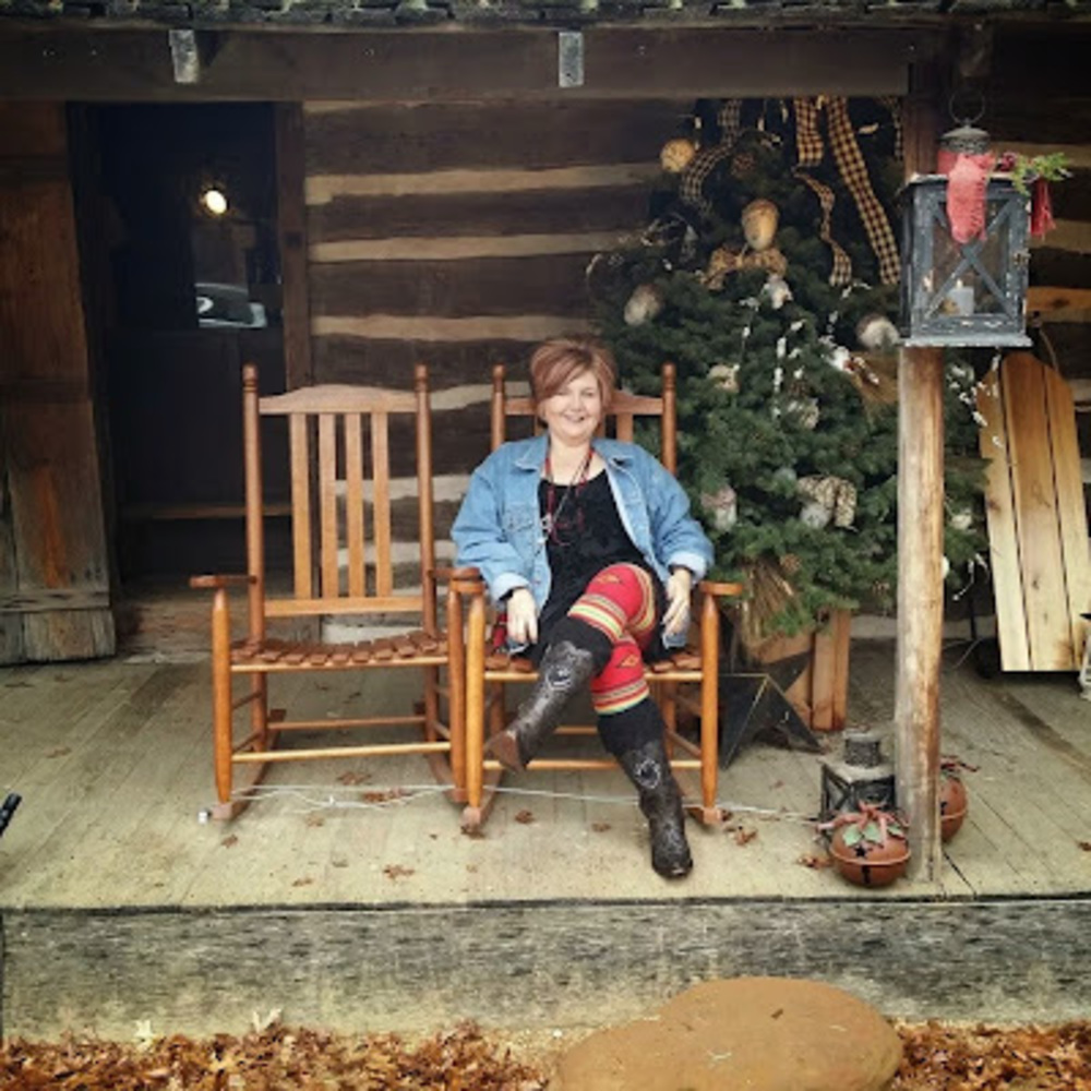 Meet your Posher, Joni